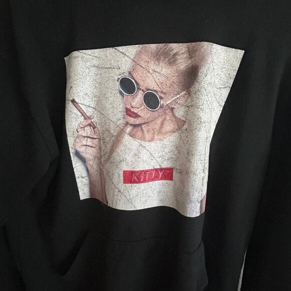 Black Graphic Hoodie Pullover Sweatshirt with Print - Spinns‎ "Kitty" - Picture 5 of 8